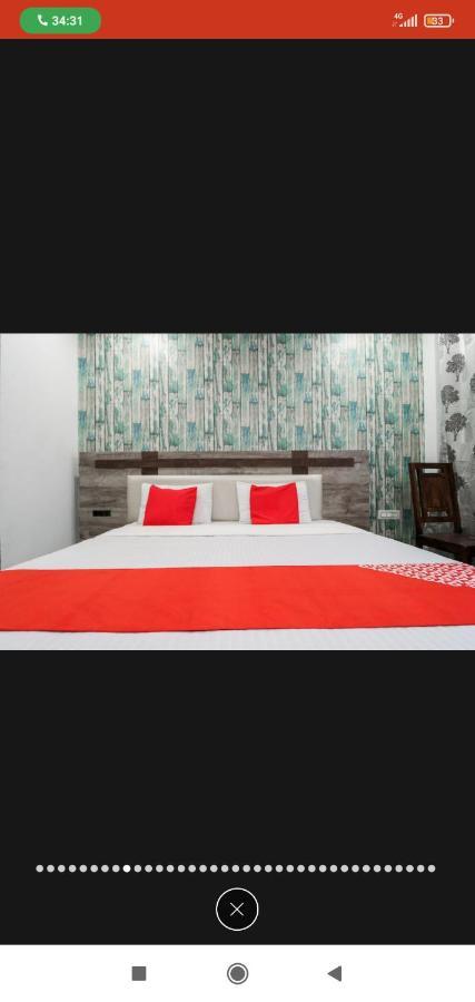 Hotel Almond Zirakpur Zewnętrze zdjęcie