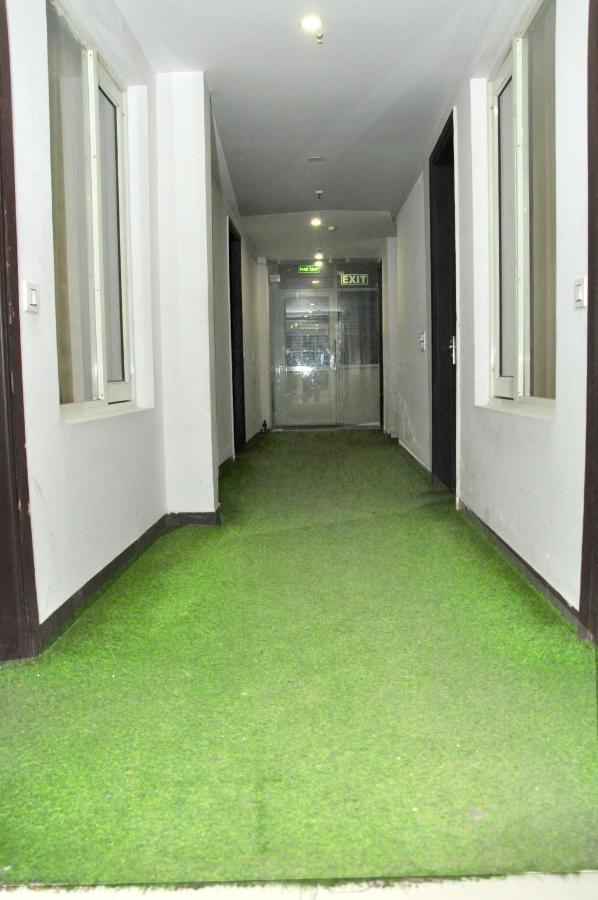Hotel Almond Zirakpur Zewnętrze zdjęcie